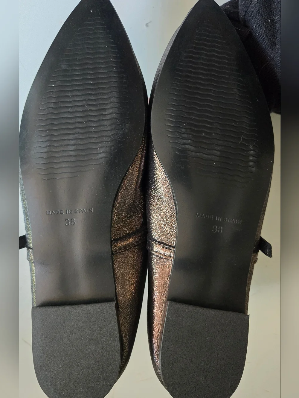 Maypol Spain Metallic Mary Jane Flats Bronze Pointed Toe Leather Size 38‎ / 7.5